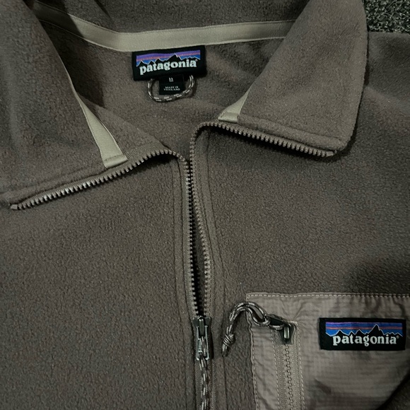 Patagonia half zip pullover - Picture 6 of 9